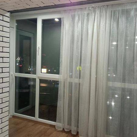 Ferienwohnung 35 Проспект Миру Krywyj Rih Exterior foto
