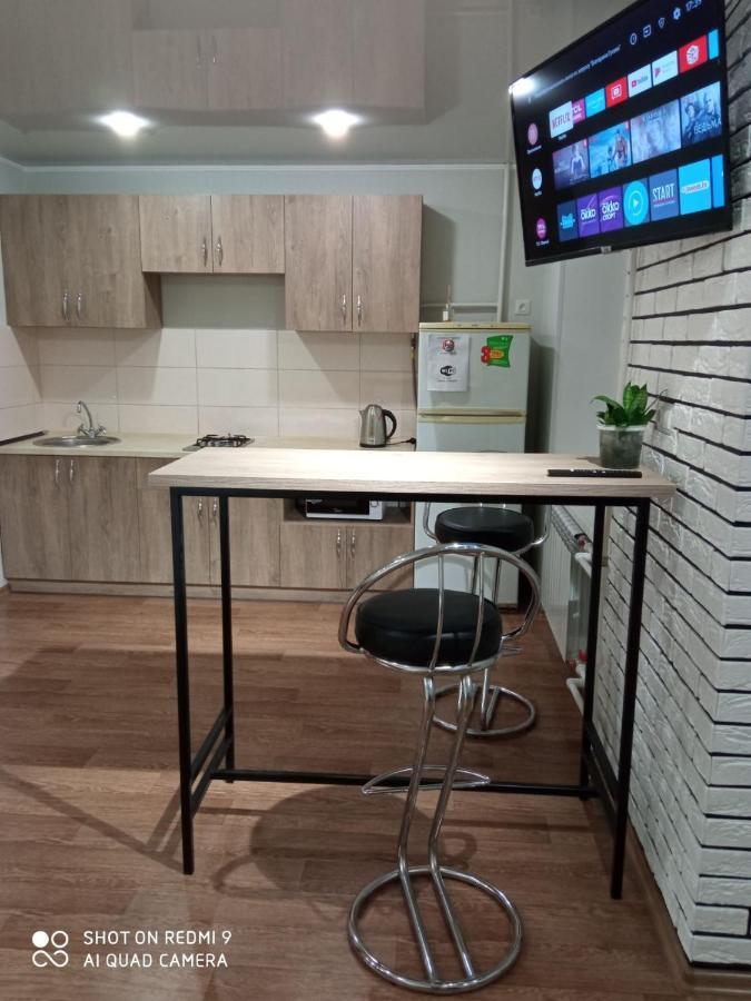 Ferienwohnung 35 Проспект Миру Krywyj Rih Exterior foto